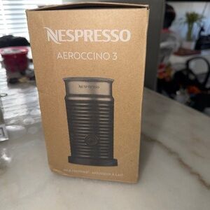 Nespresso Aeroccino 3 in Black